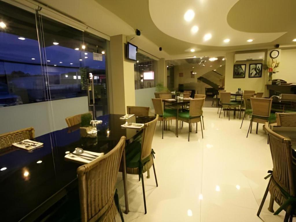 L Square Hotel Tarlac City Luaran gambar