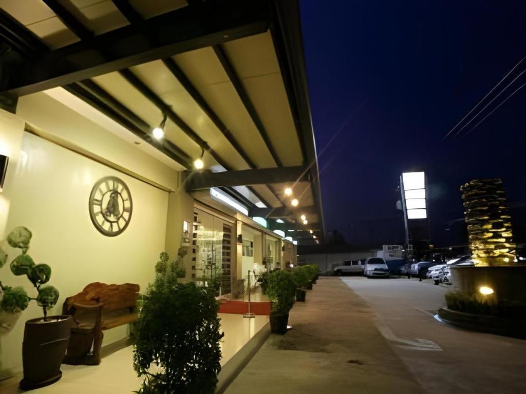 L Square Hotel Tarlac City Luaran gambar