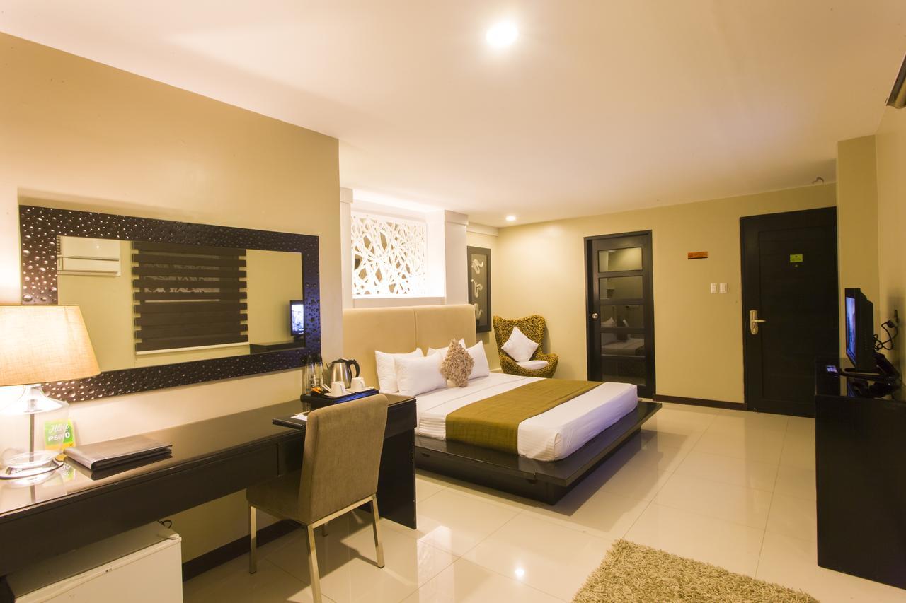L Square Hotel Tarlac City Luaran gambar